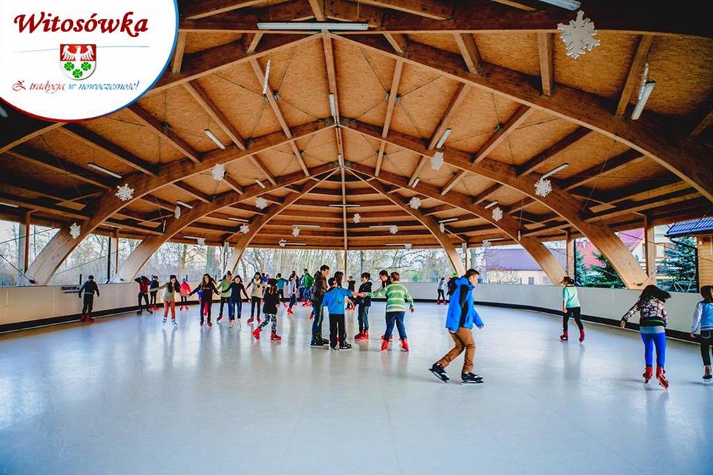 Pokoje Goscinne W Centrum Kultury Wsi Polskiej Wierzchoslawice Экстерьер фото