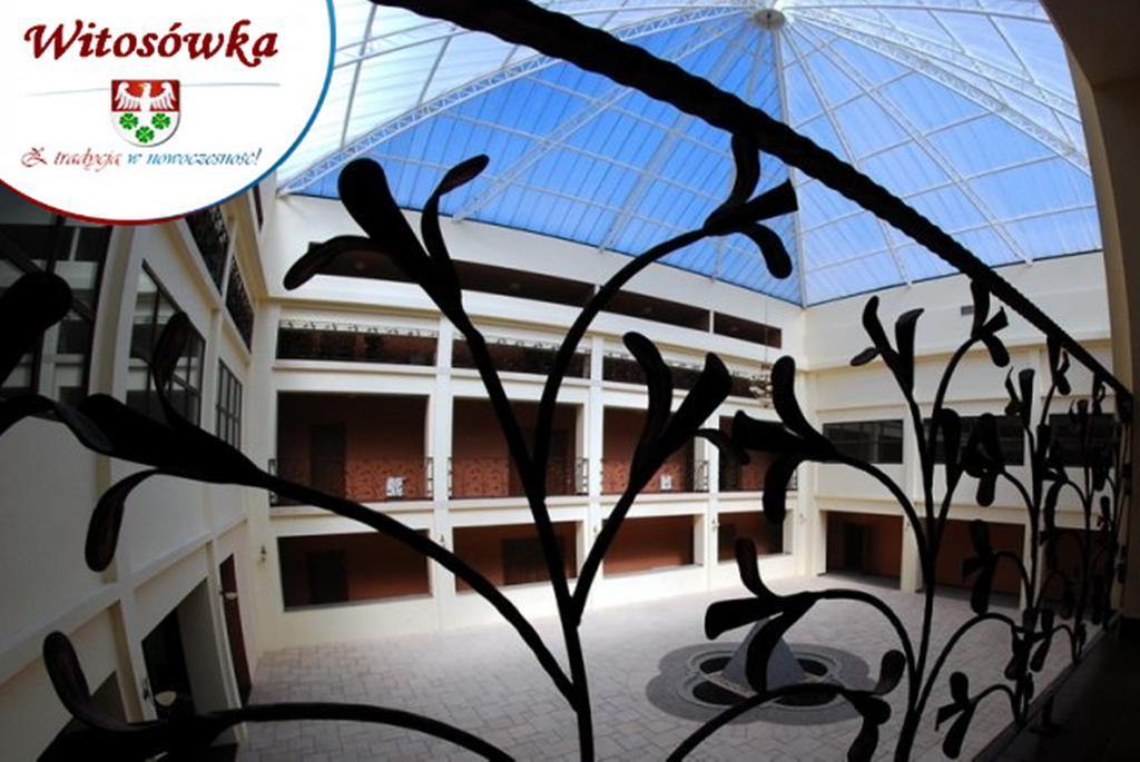 Pokoje Goscinne W Centrum Kultury Wsi Polskiej Wierzchoslawice Экстерьер фото